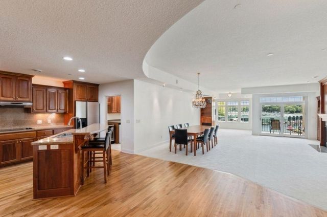21957 Minnetonka Boulevard 17, Excelsior, MN 55331