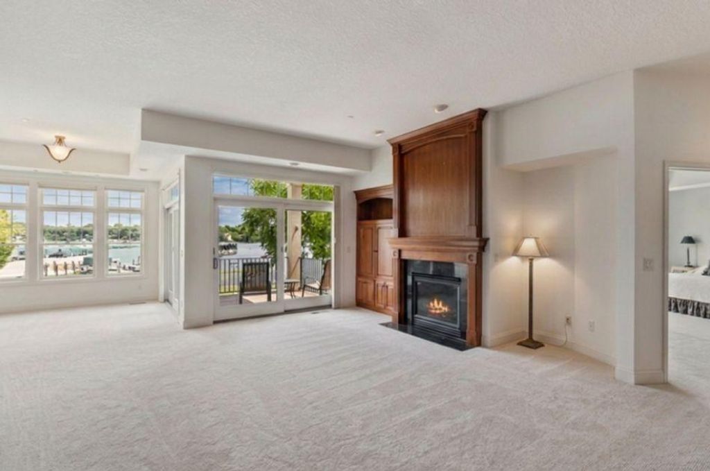 21957 Minnetonka Boulevard 17, Excelsior, MN 55331 — photo 4