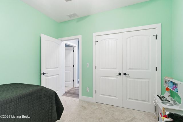 816 Otter Creek Rd, Vine Grove, KY 40175