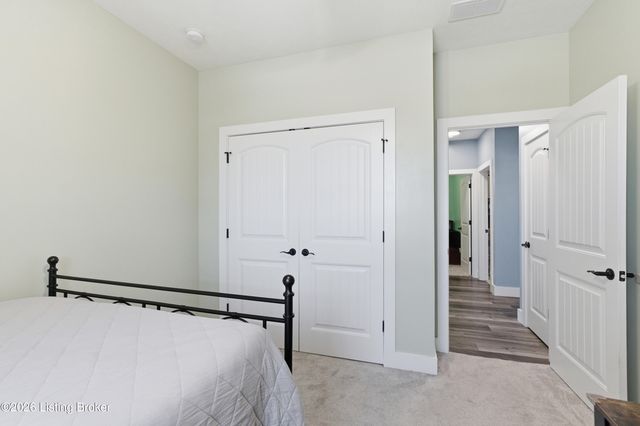 816 Otter Creek Rd, Vine Grove, KY 40175