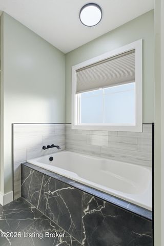 816 Otter Creek Rd, Vine Grove, KY 40175