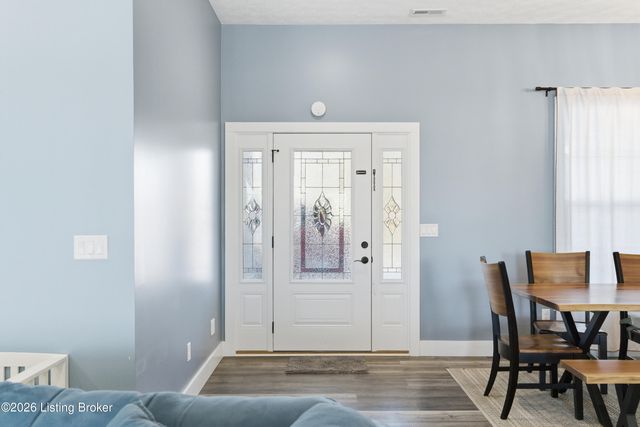 816 Otter Creek Rd, Vine Grove, KY 40175