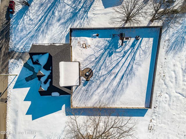 816 Otter Creek Rd, Vine Grove, KY 40175