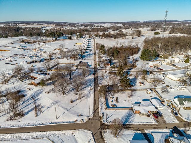 816 Otter Creek Rd, Vine Grove, KY 40175