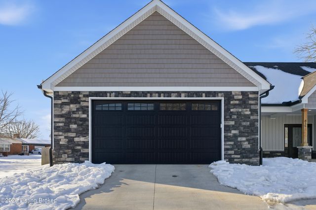 816 Otter Creek Rd, Vine Grove, KY 40175