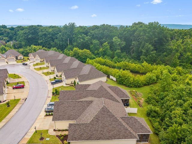 979 Jackson Mill Drive, Hixson, TN 37343