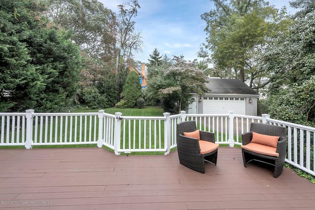 408 Tuttle Avenue, Spring Lake, NJ 07762