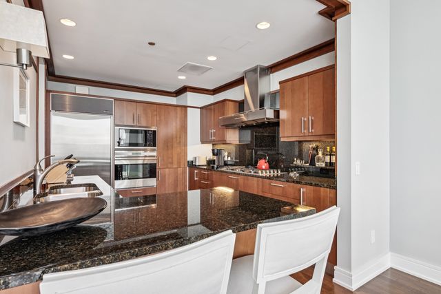 401 N Wabash Avenue 55F, Chicago, IL 60611