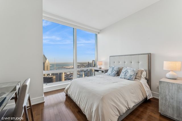 401 N Wabash Avenue 55F, Chicago, IL 60611