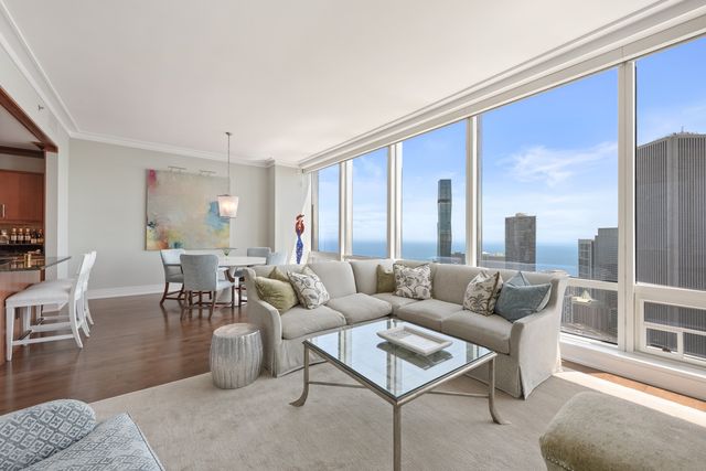 401 N Wabash Avenue 55F, Chicago, IL 60611