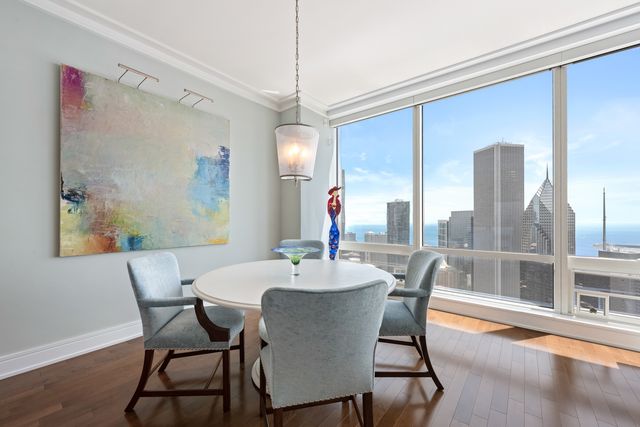 401 N Wabash Avenue 55F, Chicago, IL 60611