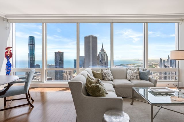 401 N Wabash Avenue 55F, Chicago, IL 60611
