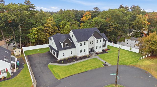 18 Druid Hill Ave, Burlington, MA 01803