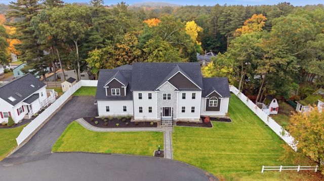 18 Druid Hill Ave, Burlington, MA 01803