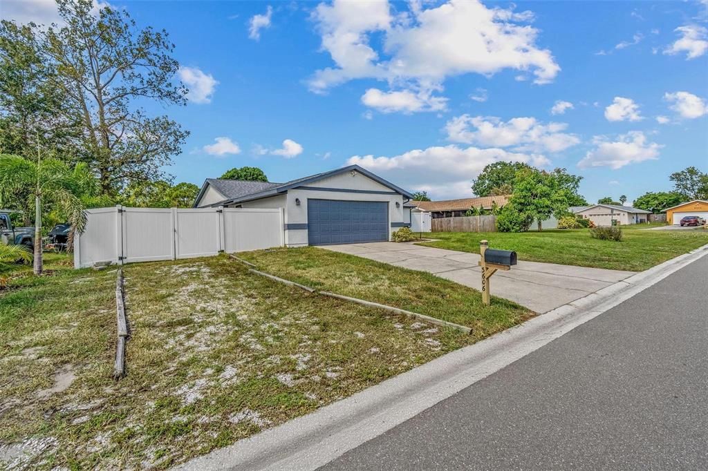 Image 40 of property listing at 3606 64TH STREET W, Bradenton, FL 34209