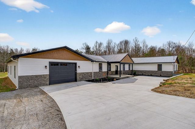 365 Spring Haven Ln, Sparta, TN 38583