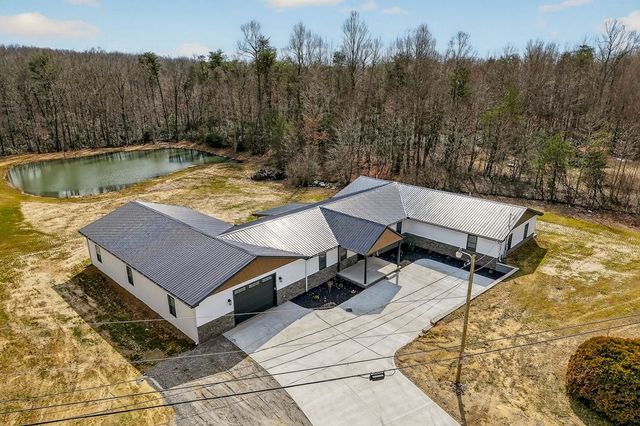 365 Spring Haven Ln, Sparta, TN 38583