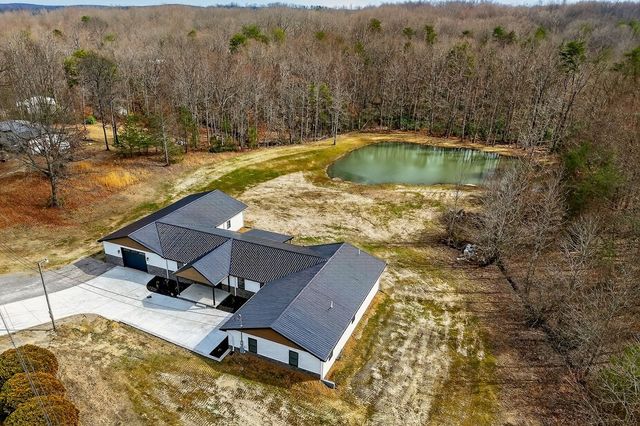 365 Spring Haven Ln, Sparta, TN 38583