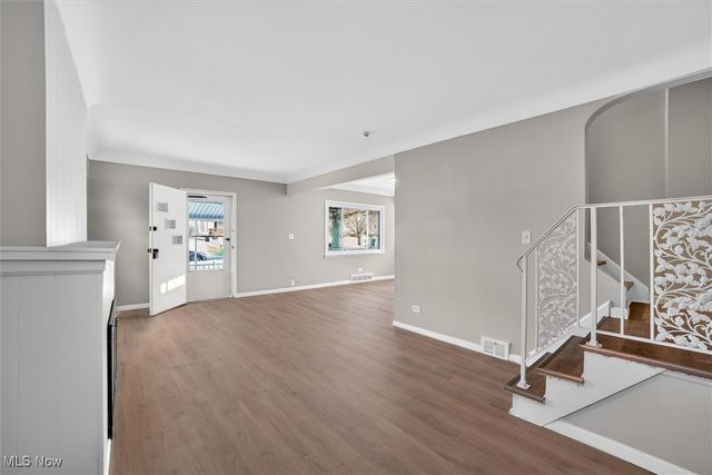 8910 Mccracken Boulevard, Garfield Heights, OH 44125