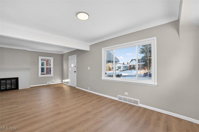 8910 Mccracken Boulevard, Garfield Heights, OH 44125