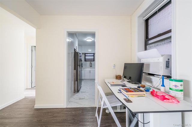 143-36 Barclay Avenue 1H, Flushing, NY 11355
