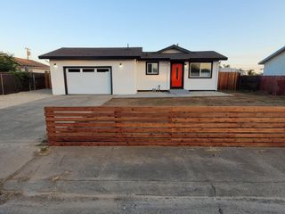 330 Willis Ave, Rio Linda, CA 95673