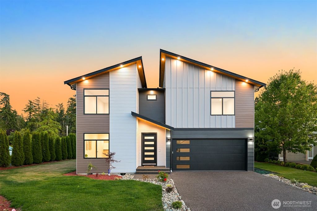 8560 Siena Court, Blaine, WA 98230