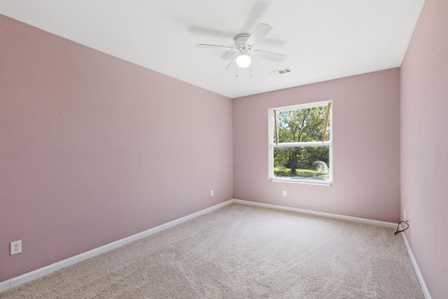 313 Grand Avenue, Bacliff, TX 77518