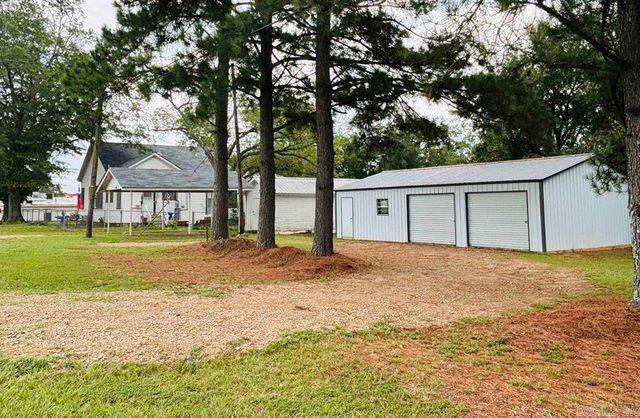 1000 Nelson Street, Linden, TX 75563