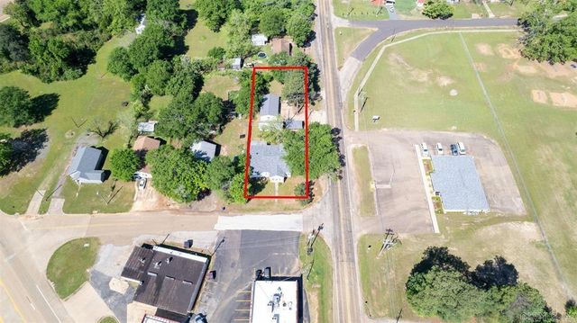 1000 Nelson Street, Linden, TX 75563