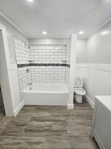 105 E Register Street, Geneva, AL 36340