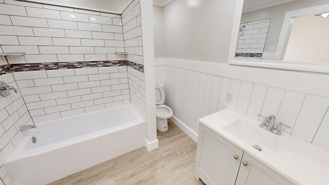 105 E Register Street, Geneva, AL 36340