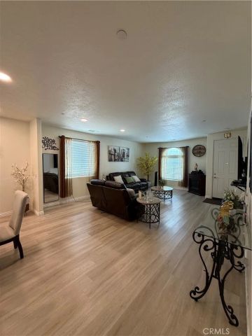 13229 Plaza Laredo Way, Victorville, CA 92395