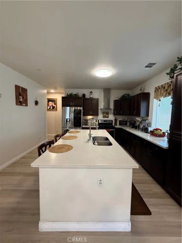 13229 Plaza Laredo Way, Victorville, CA 92395
