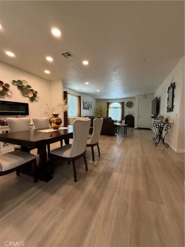 13229 Plaza Laredo Way, Victorville, CA 92395