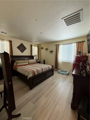 13229 Plaza Laredo Way, Victorville, CA 92395