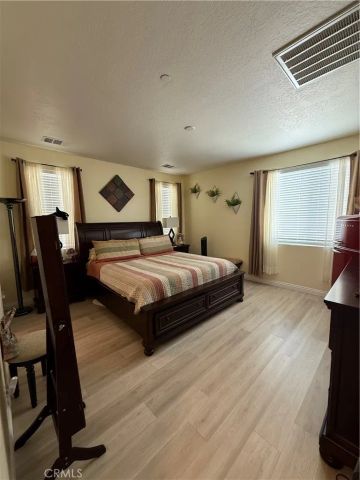 13229 Plaza Laredo Way, Victorville, CA 92395