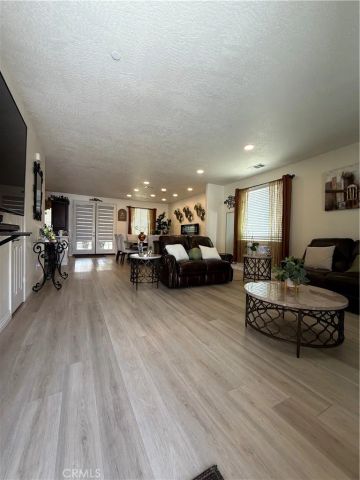 13229 Plaza Laredo Way, Victorville, CA 92395