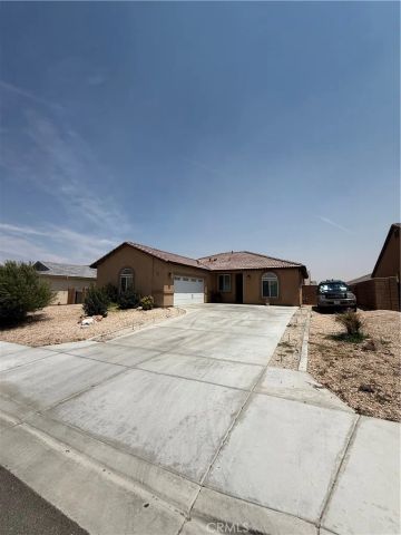 13229 Plaza Laredo Way, Victorville, CA 92395