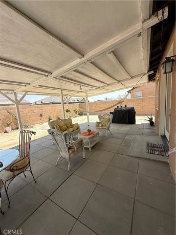13229 Plaza Laredo Way, Victorville, CA 92395