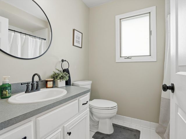 54537 Pine Street, New Baltimore, MI 48047