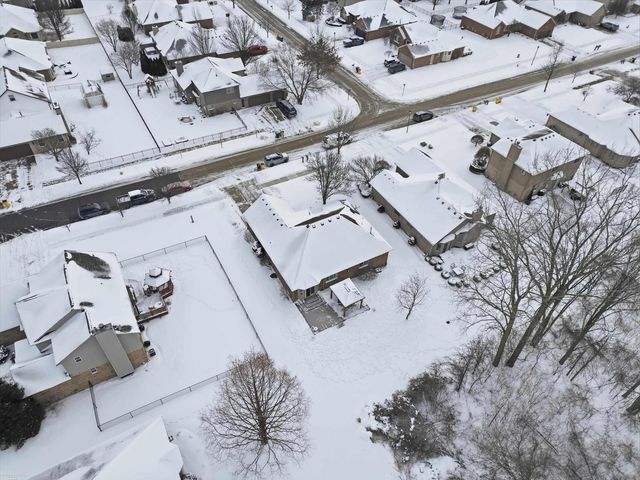 54537 Pine Street, New Baltimore, MI 48047