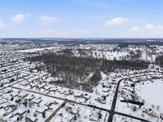 54537 Pine Street, New Baltimore, MI 48047