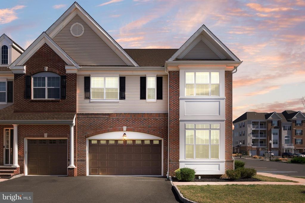 4410 CHAMPIONS RUN, Cherry Hill, NJ 08002