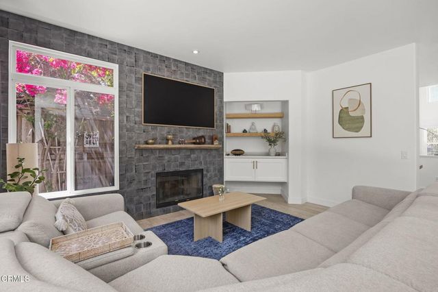 4712 Templeton Street, Ventura, CA 93003