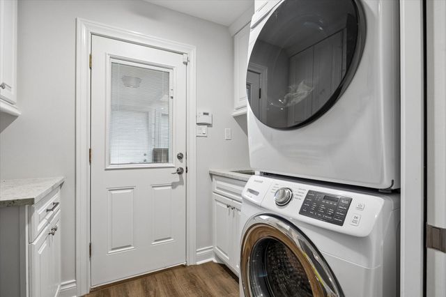 9823 Canoga Lane, Houston, TX 77080