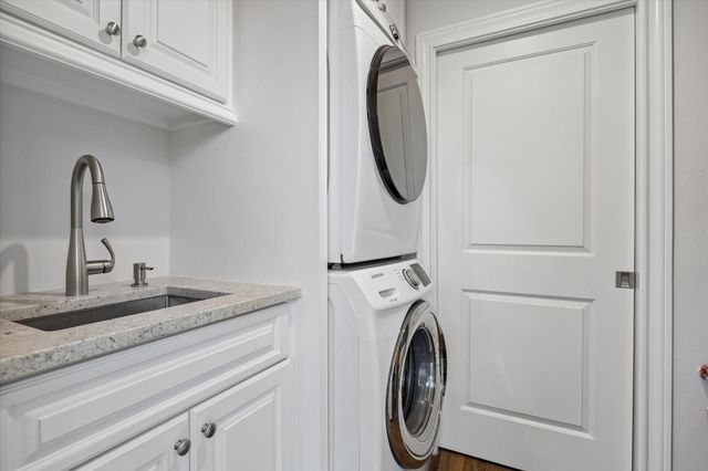 9823 Canoga Lane, Houston, TX 77080