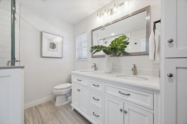 9823 Canoga Lane, Houston, TX 77080