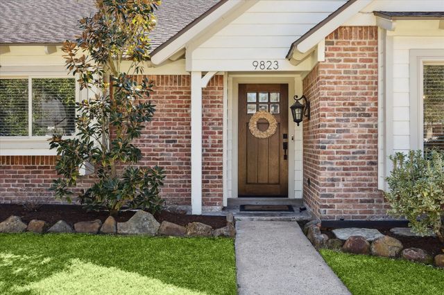 9823 Canoga Lane, Houston, TX 77080