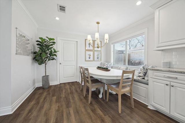 9823 Canoga Lane, Houston, TX 77080